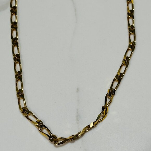 Vintage 1970s Signed Monet Gold-Tone Figaro Chain Necklace - Picture 2 of 12